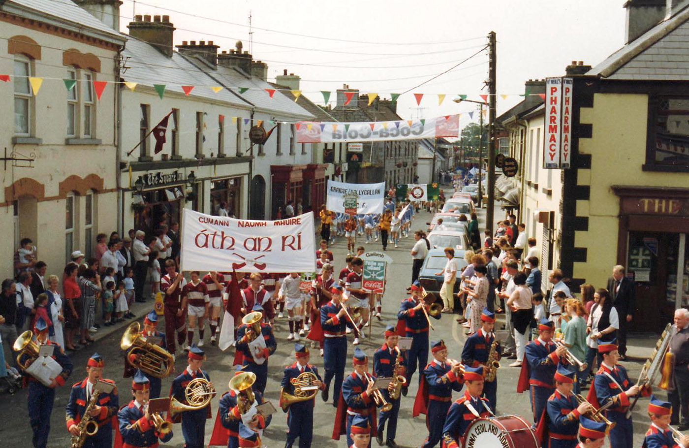 National Feile na nGael Finals in Athenry 1992 Slide background